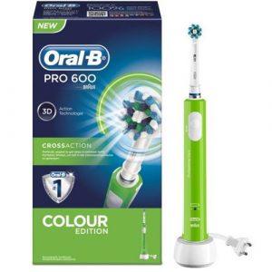 spazzolino elettrico più venduto Oral B pro 600